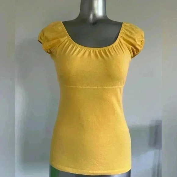 FREE 💟Women’s Scoop Neck Top - Picture 3 of 14